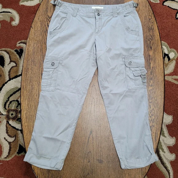 Old Navy Gray Cargo Cropped Capri Pants Size Women's 6 - Picture 1 of 9